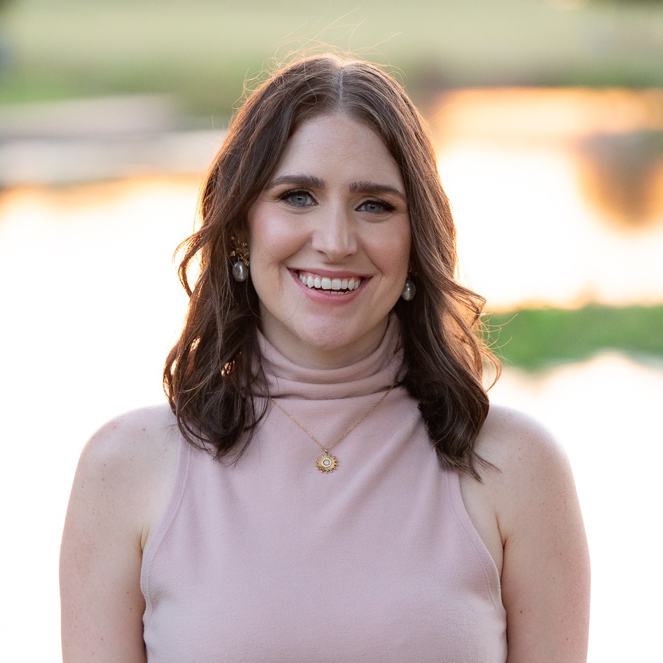 Angela DeClouet avatar